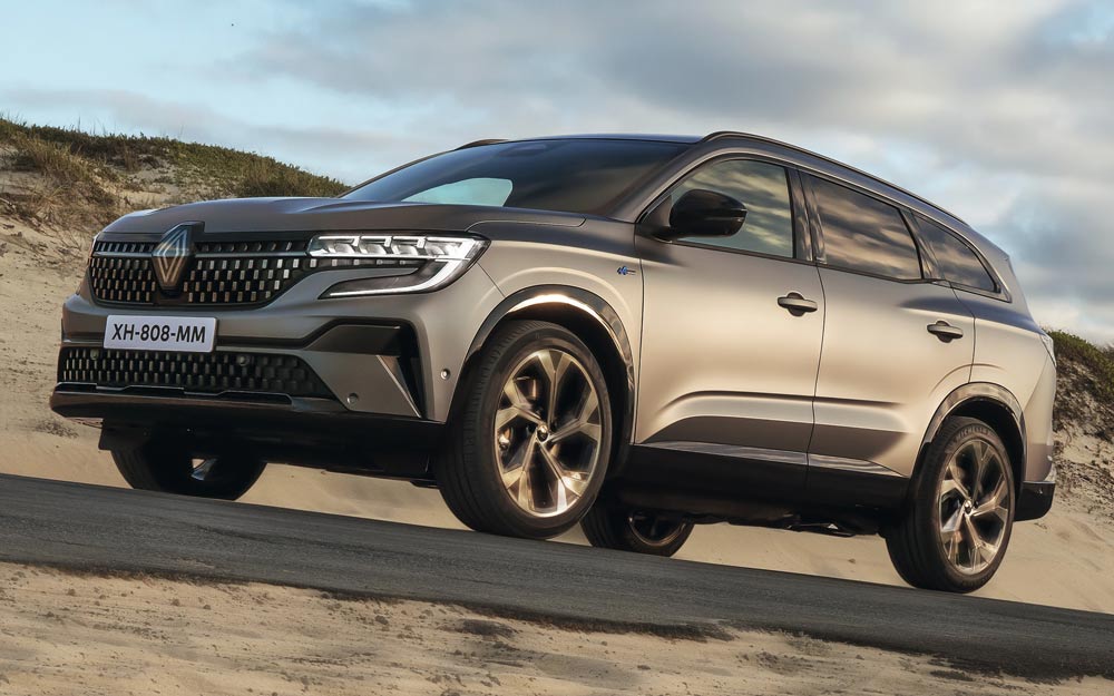 Renault Espace 2023 di Colore Grigio